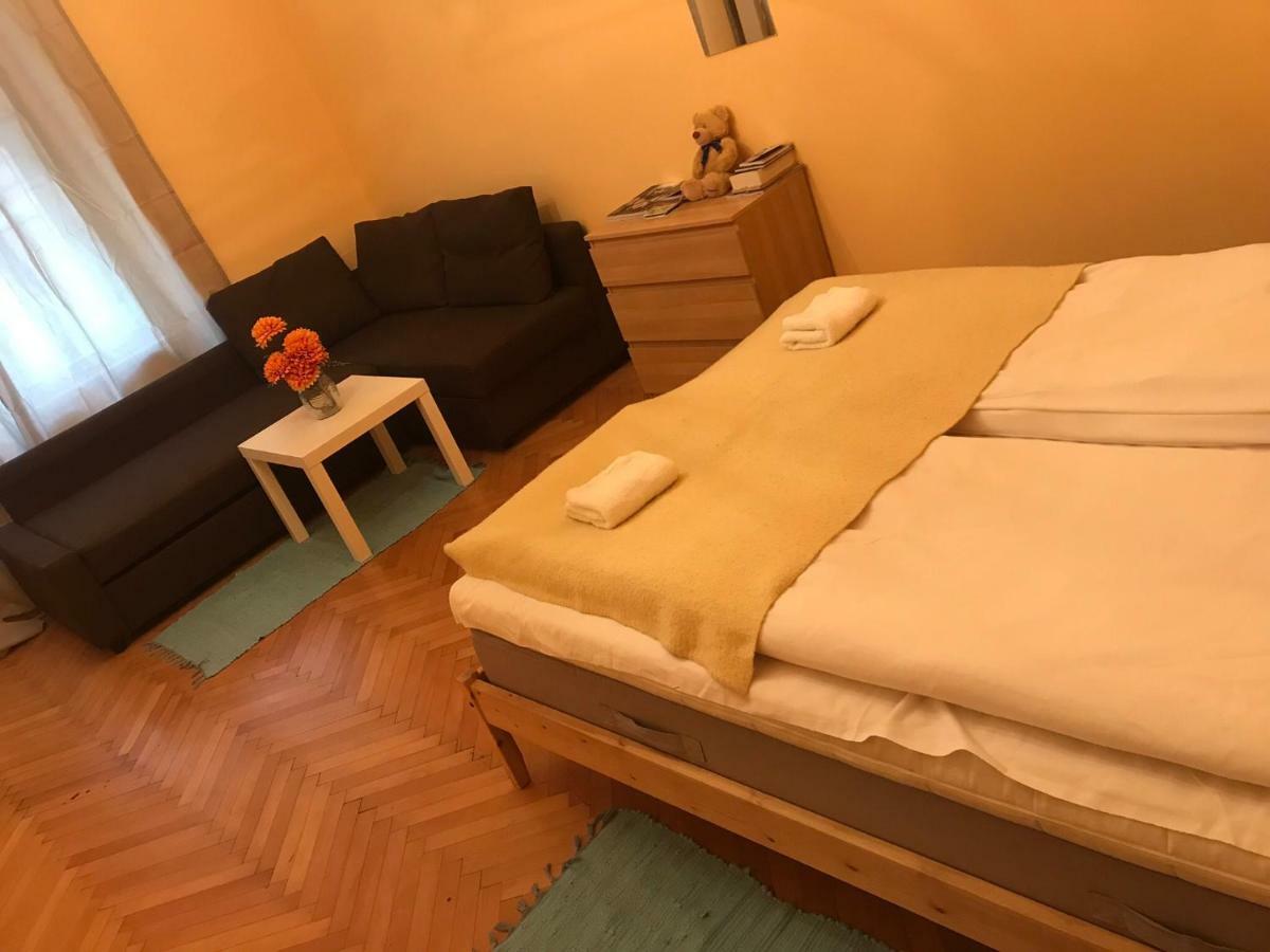 Blahnikova Aparthotel Prague Exterior photo